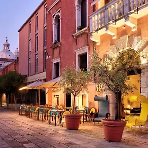 Ca' Pisani **** Venecia